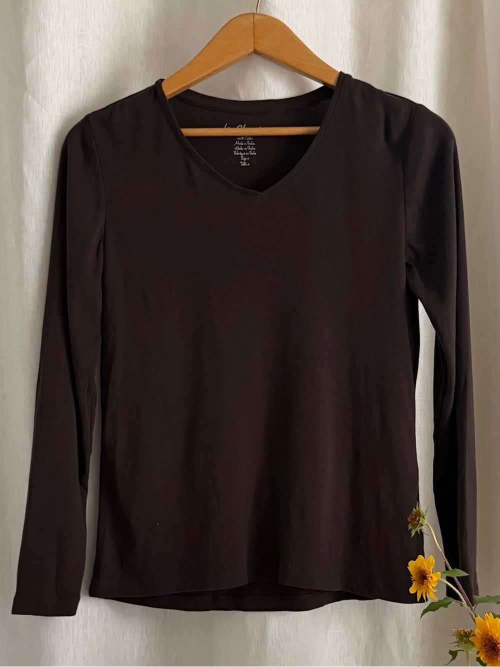 Chico’s  V Neck Long Sleeve Tee 0 S Dark Chocolate Brown 100% Cotton